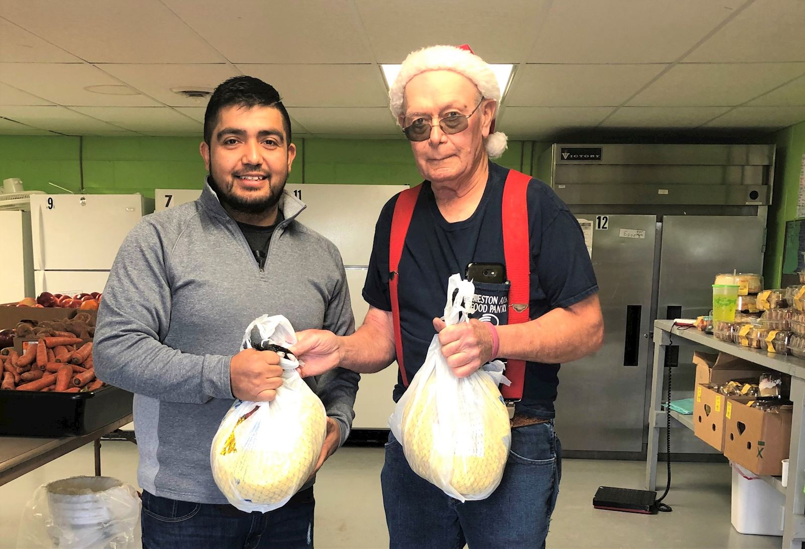 Taurus Sow AMVC gives a ham to Creston Food Pantry