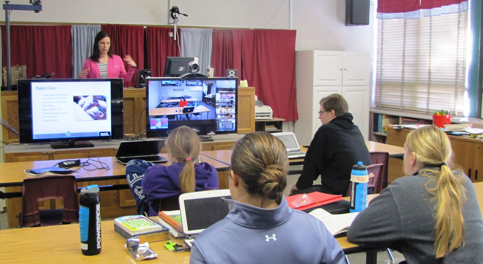 Scranton students learn about pig farming