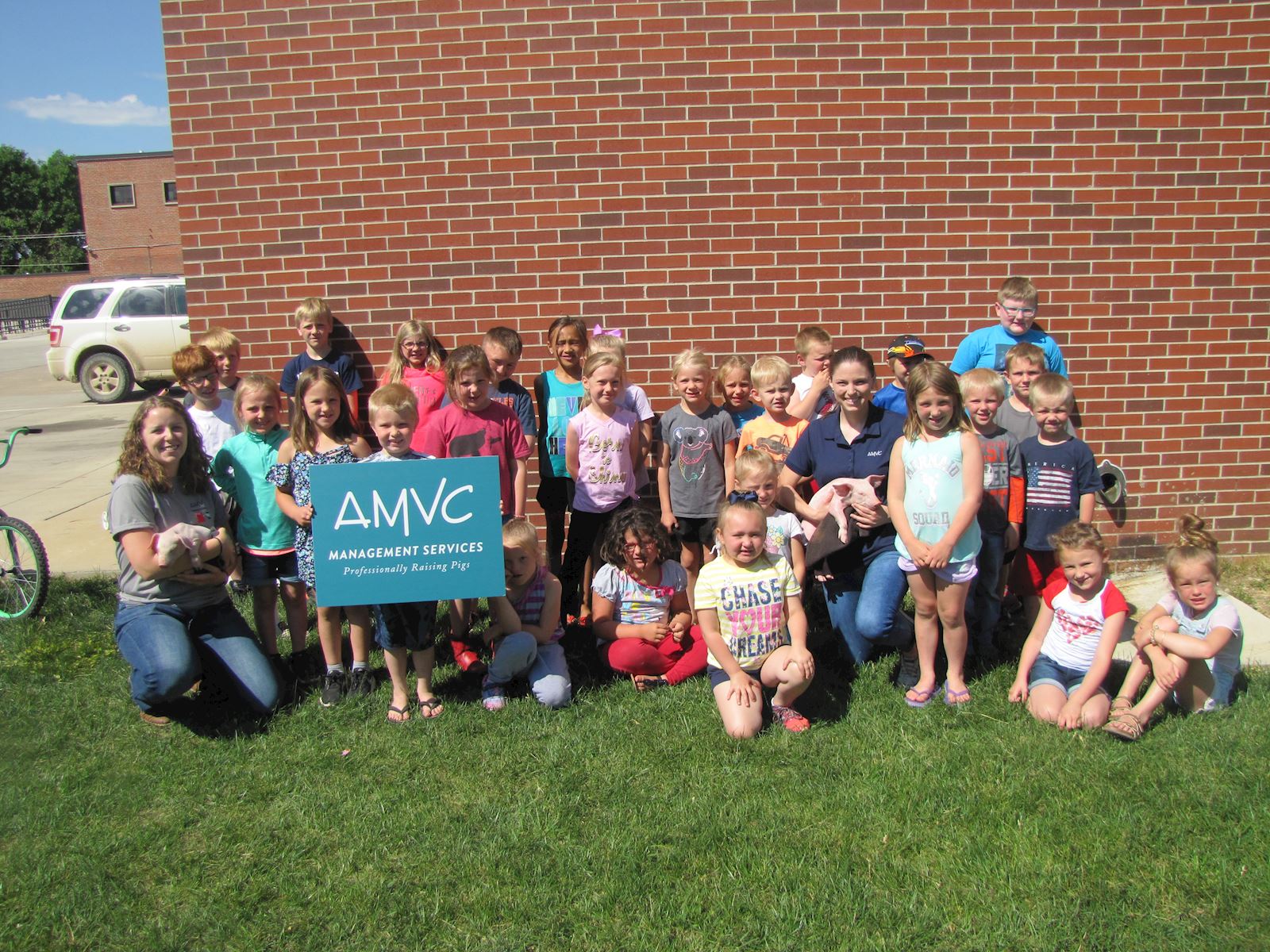 Audubon Launch Kids Program learn about pigs